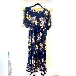 Floral Maxi Dress with Ruffle Sleeves